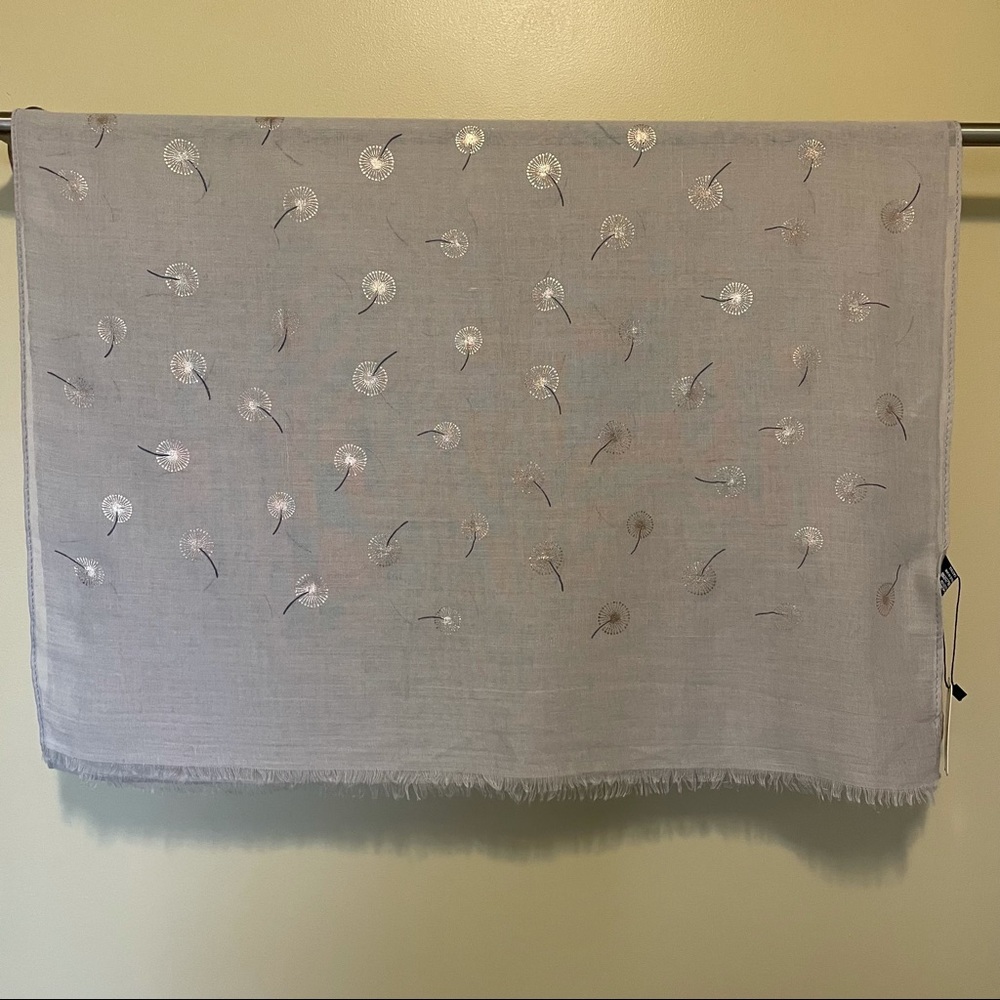 Cherie Bliss scarf metallic gold dandelion print light grey NWT - Picture 2 of 9